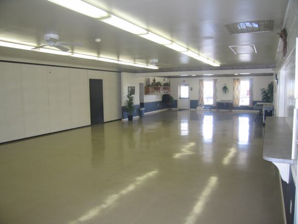 http://www.whitehorsefire.org/content/station/meetingbanquetroom.JPG